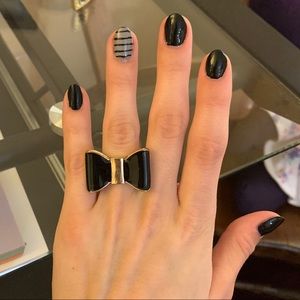 Black and gold bow ring🎀